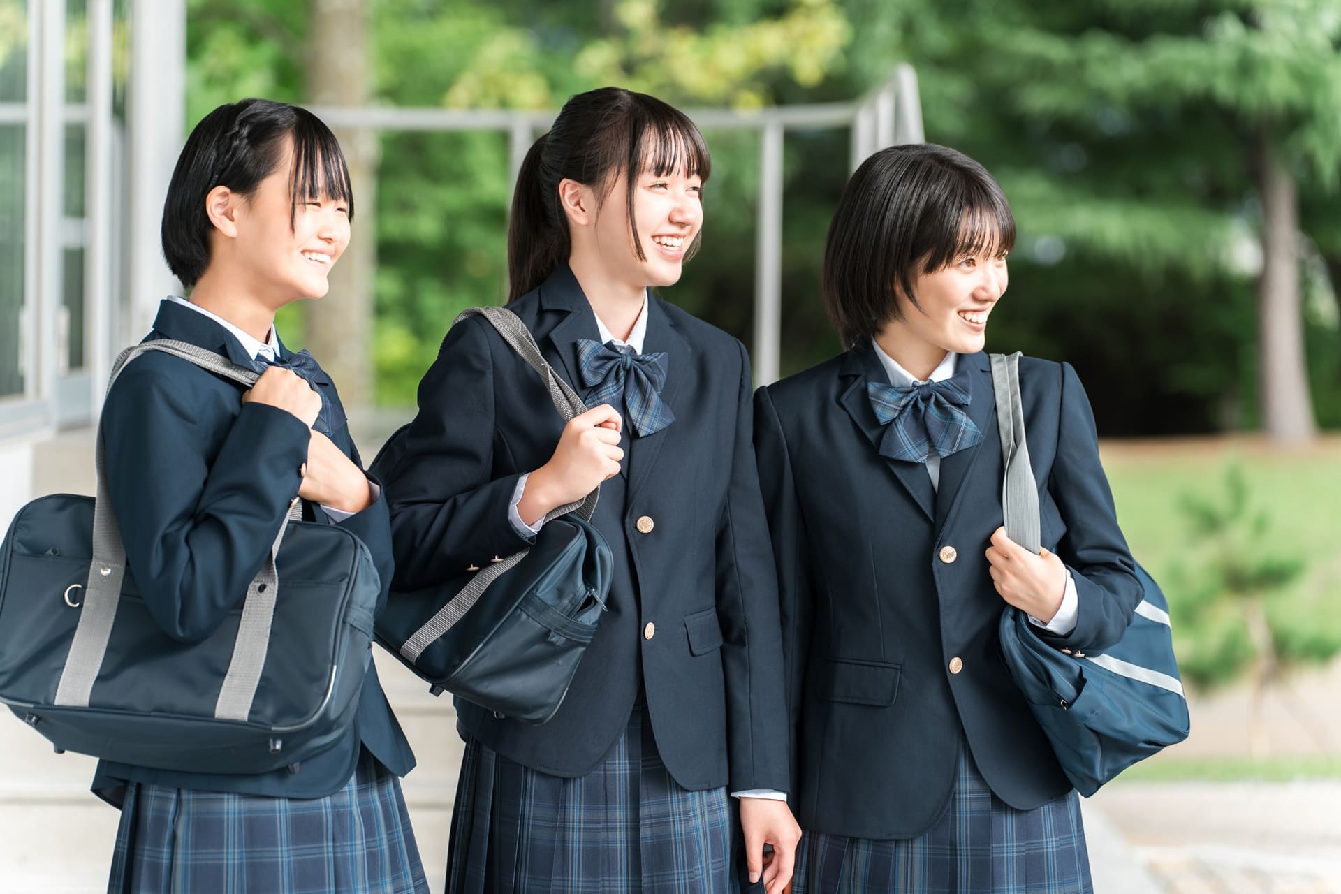 学生時代の友達を探したいと思うとき